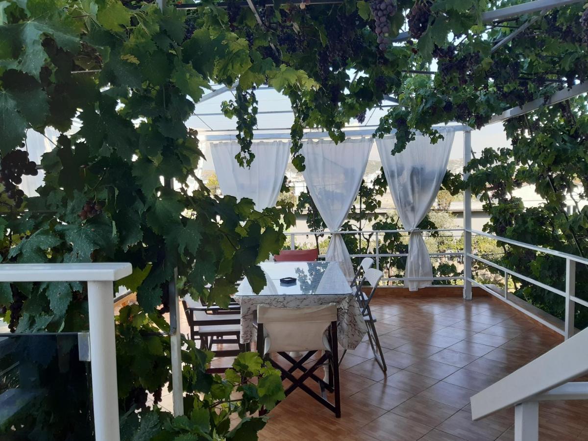 Collaku Apartment'S Vlorë Exterior foto