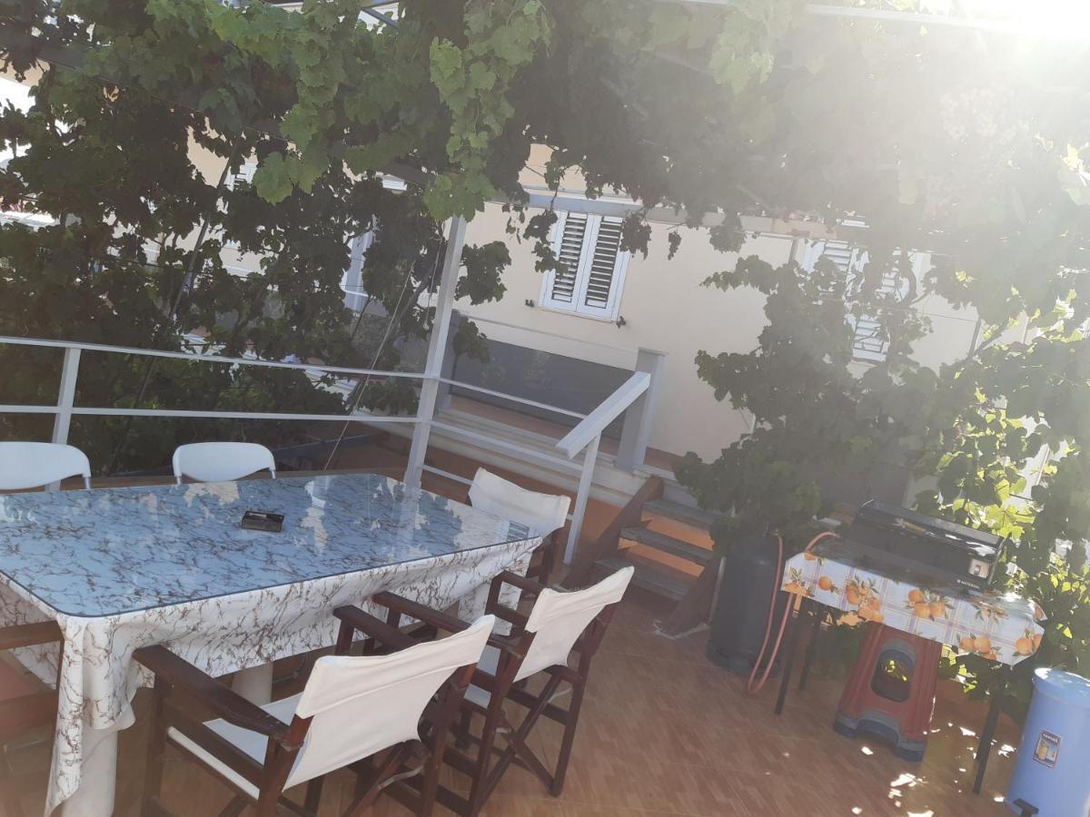 Collaku Apartment'S Vlorë Exterior foto