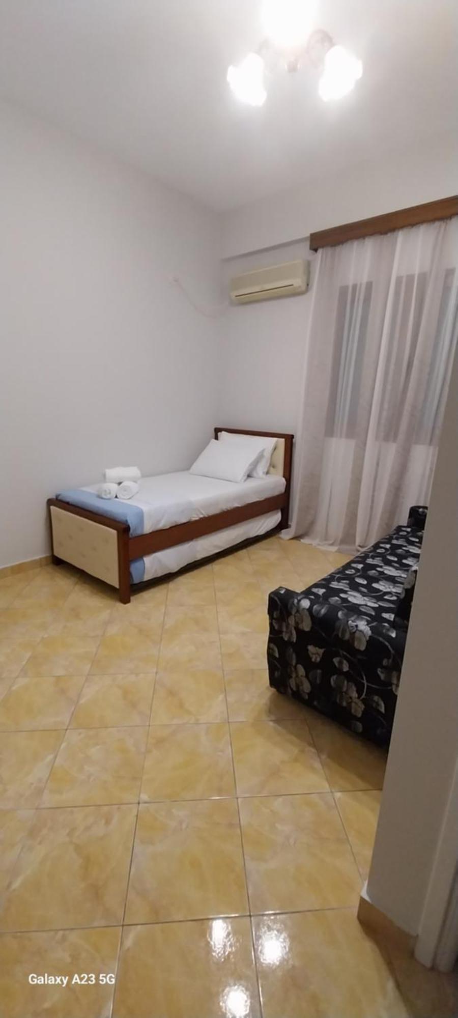 Collaku Apartment'S Vlorë Exterior foto